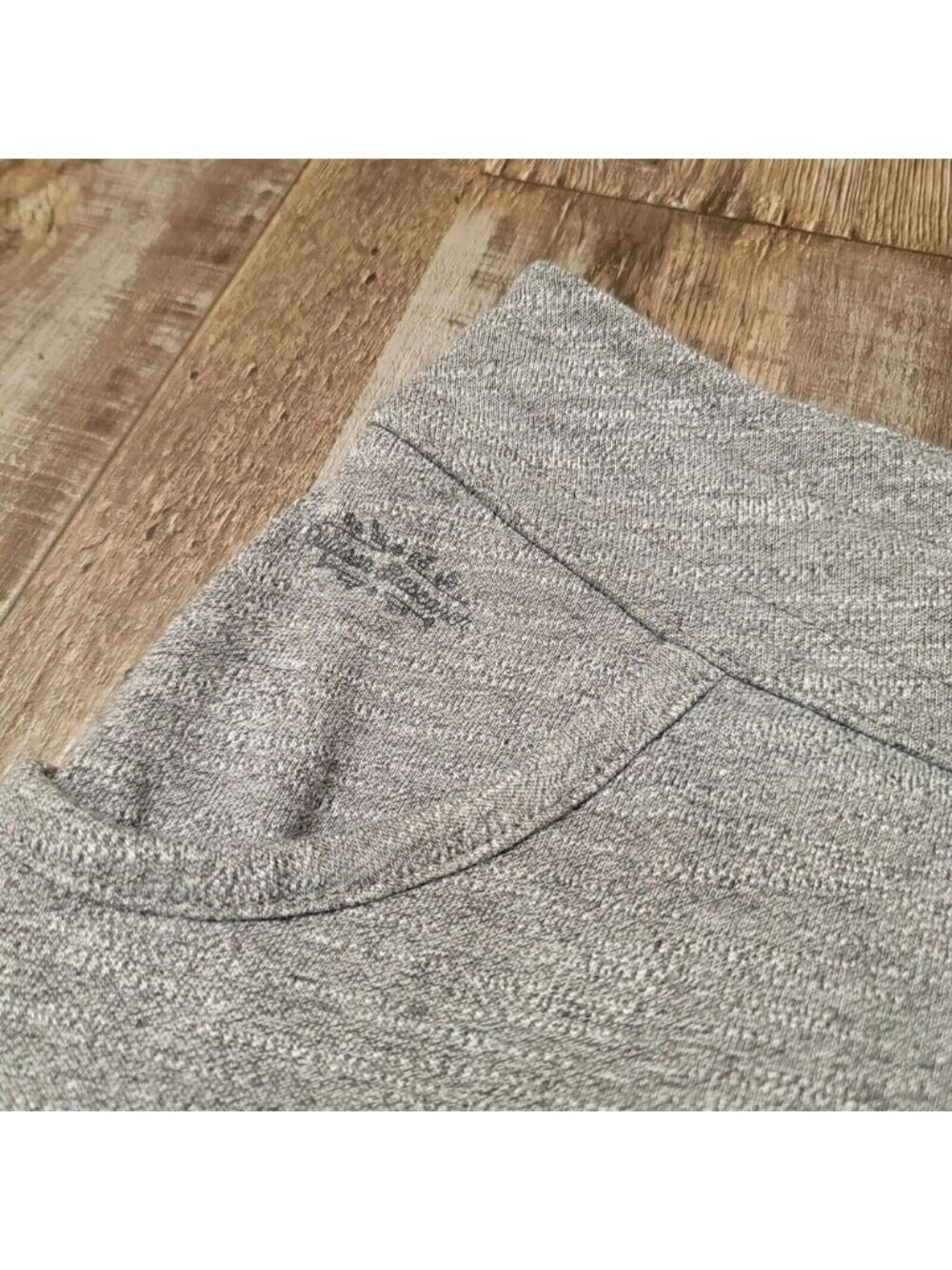 Women's Heather Gray Athena Mini Skirt Medium - Picture 2 of 2